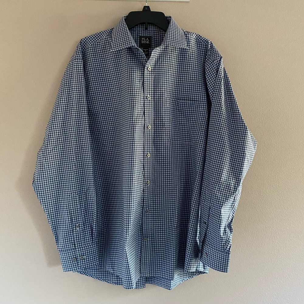 NWOT Jos A. Bank Traditional Fit Button-Down Collar Dress Shirt